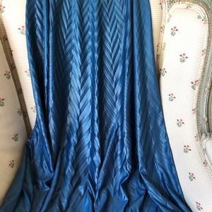 Stylish Golden goose deluxe maxi pleated skirt